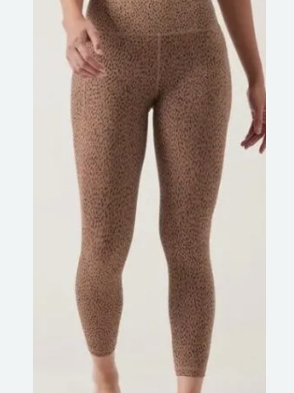 Athleta Salutation Stash 7/8 PowerVita Yoga Pants Animal Print Large Like New